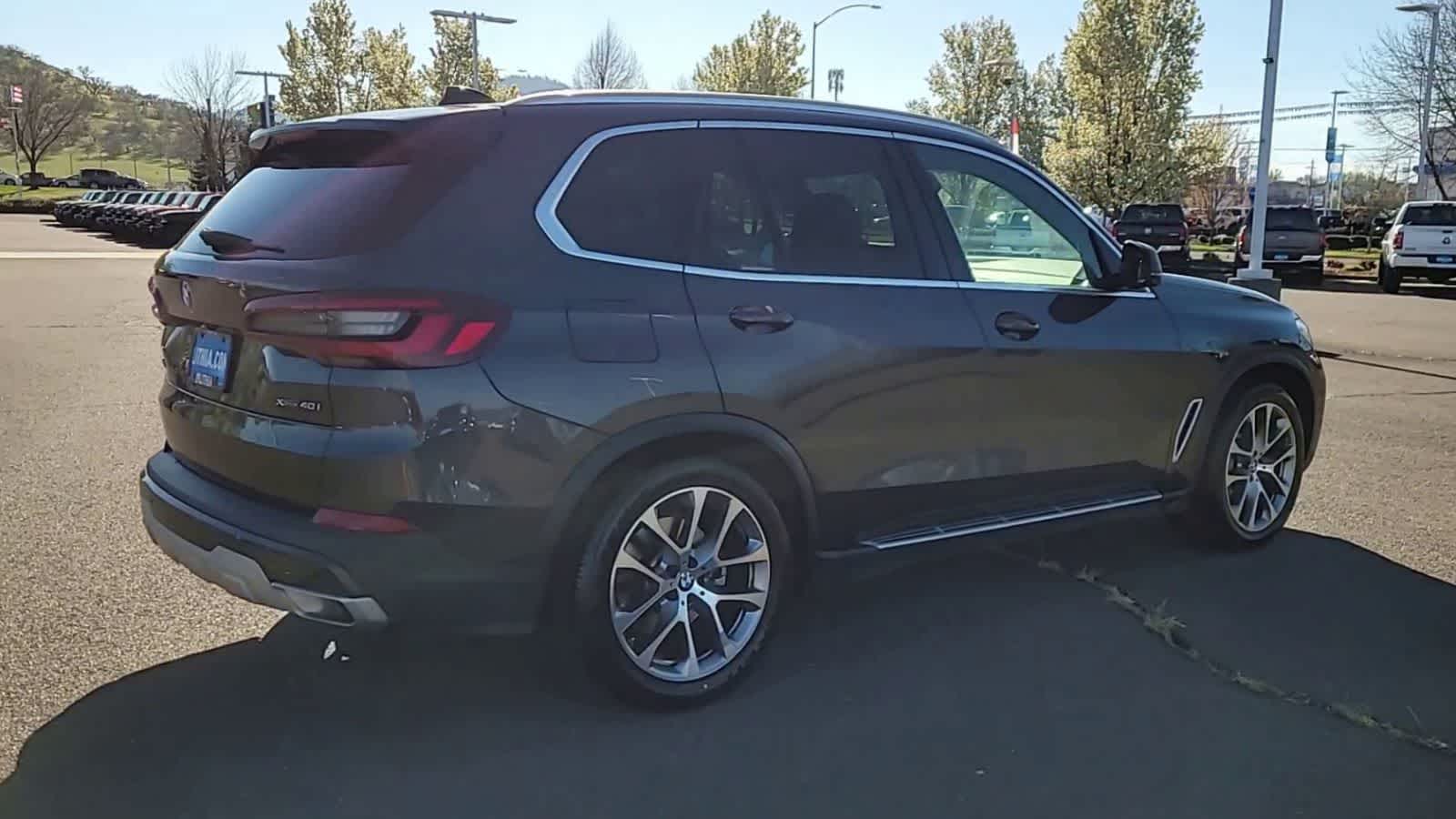 Thumbnail: 2023 BMW X5 - 8