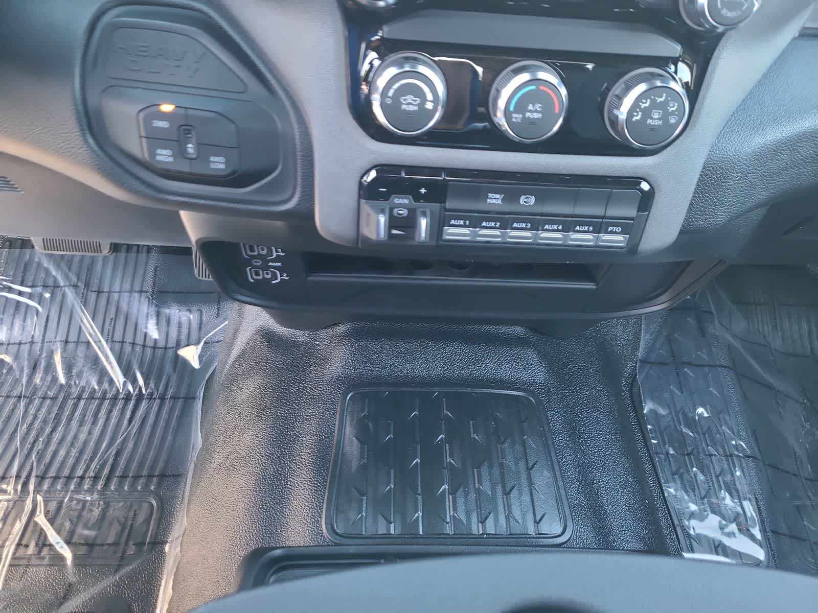 Thumbnail: 2026 RAM 5500 - 25