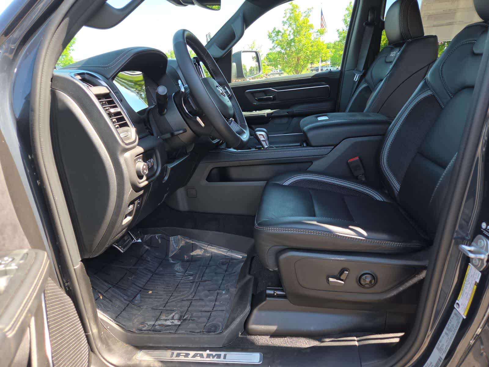 Thumbnail: 2026 RAM 1500 - 19