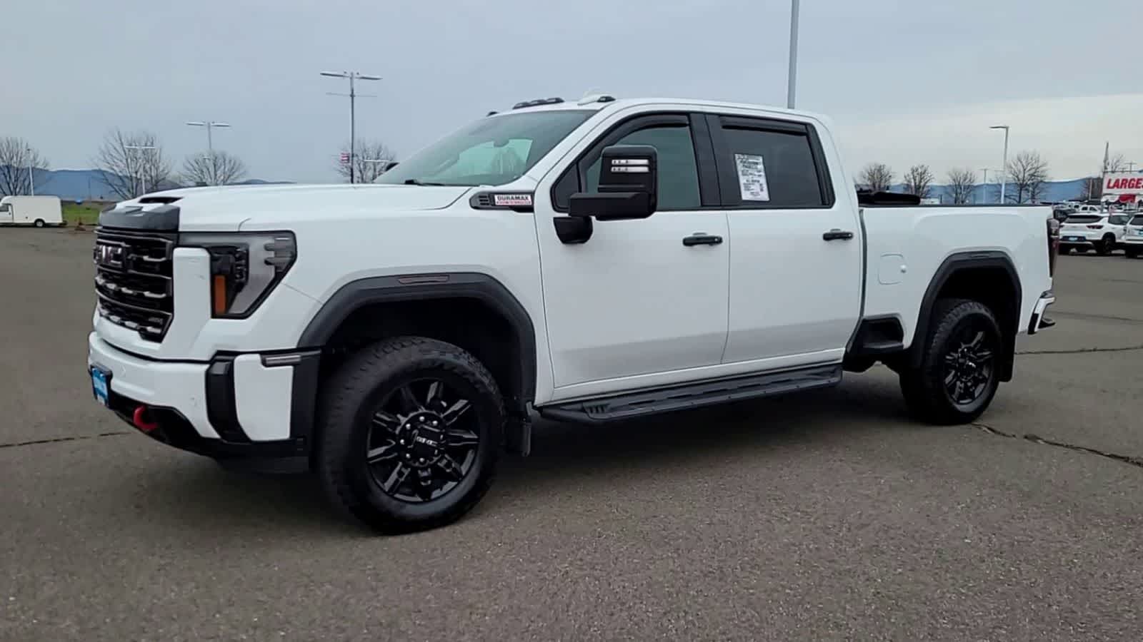 Thumbnail: 2024 GMC Sierra 2500 - 4