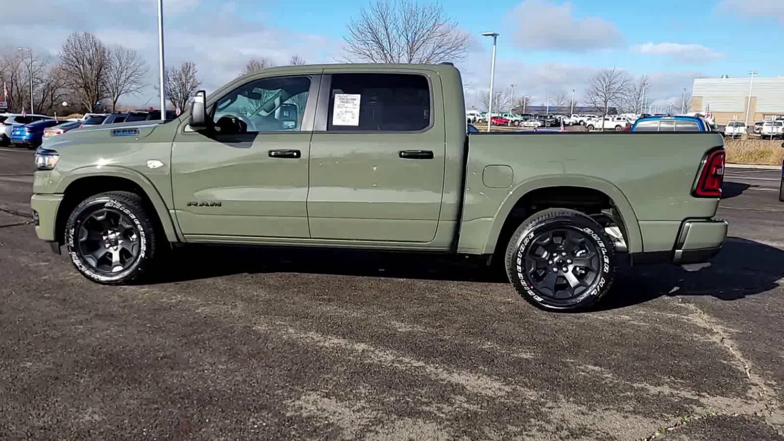 Thumbnail: 2026 RAM 1500 - 5