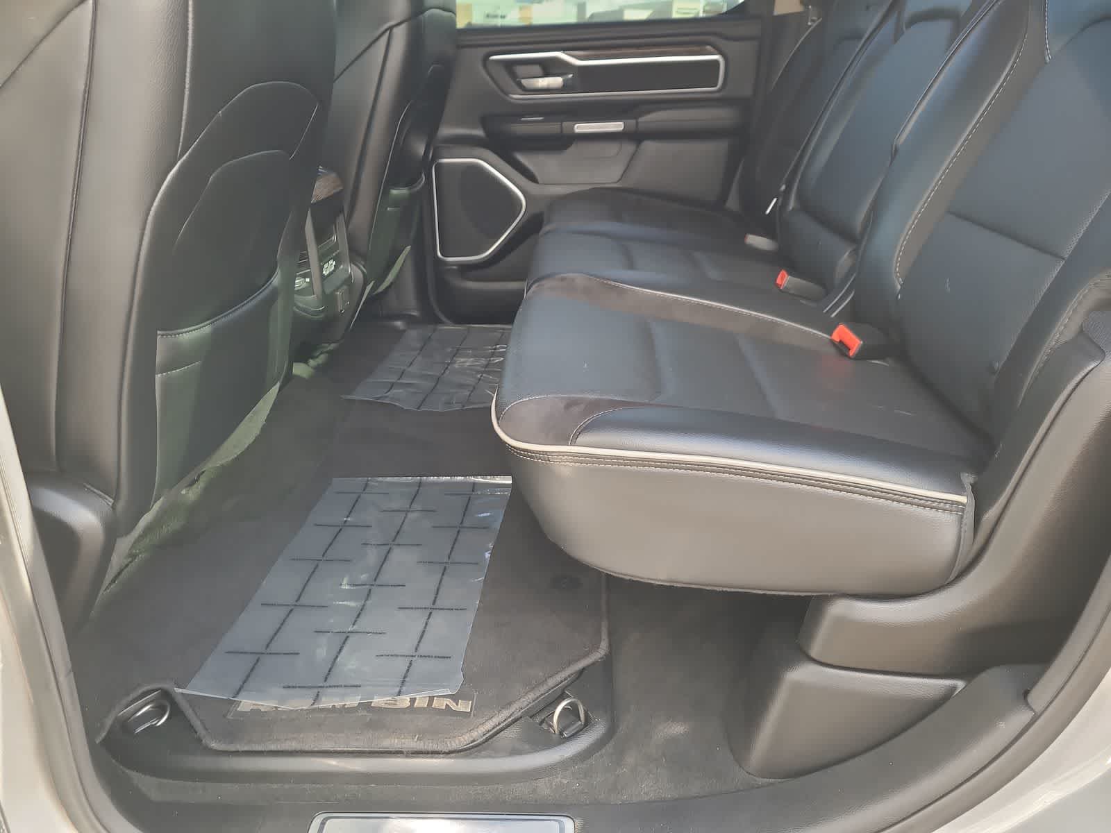 Thumbnail: 2019 RAM 1500 - 21