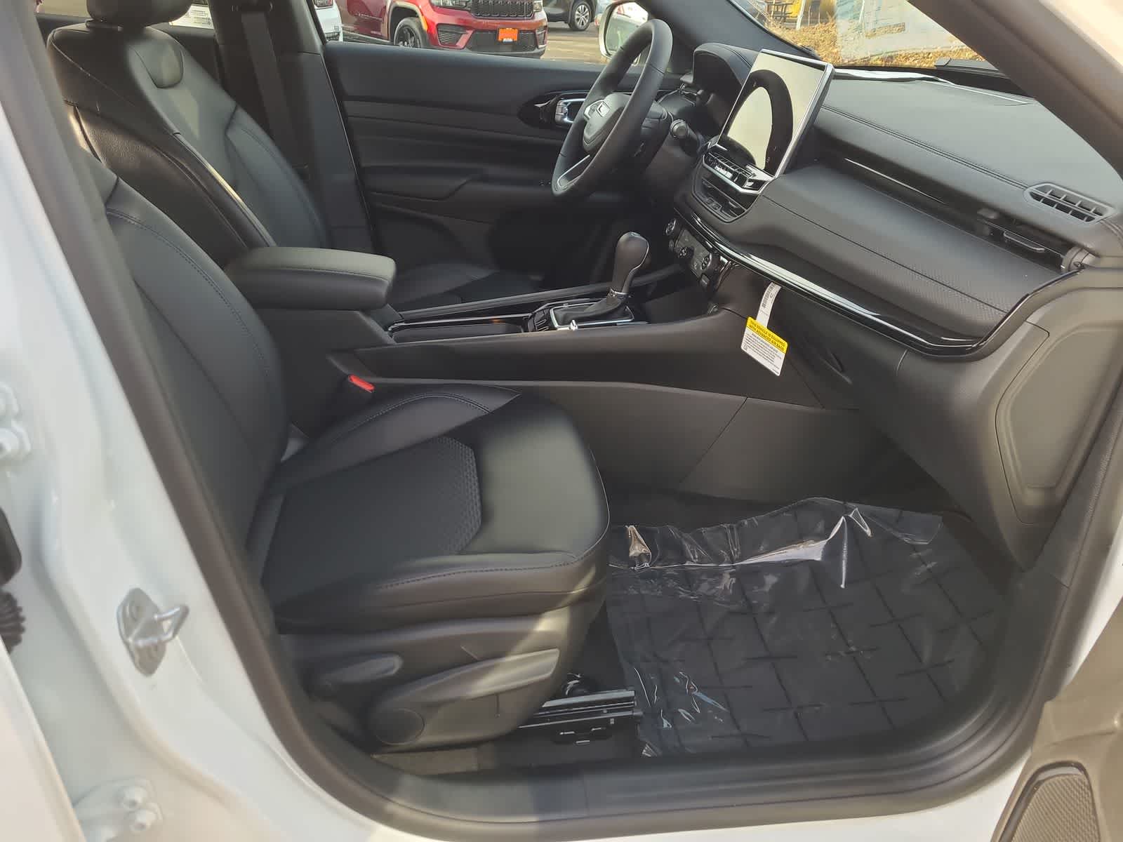 Thumbnail: 2026 Jeep Compass - 22