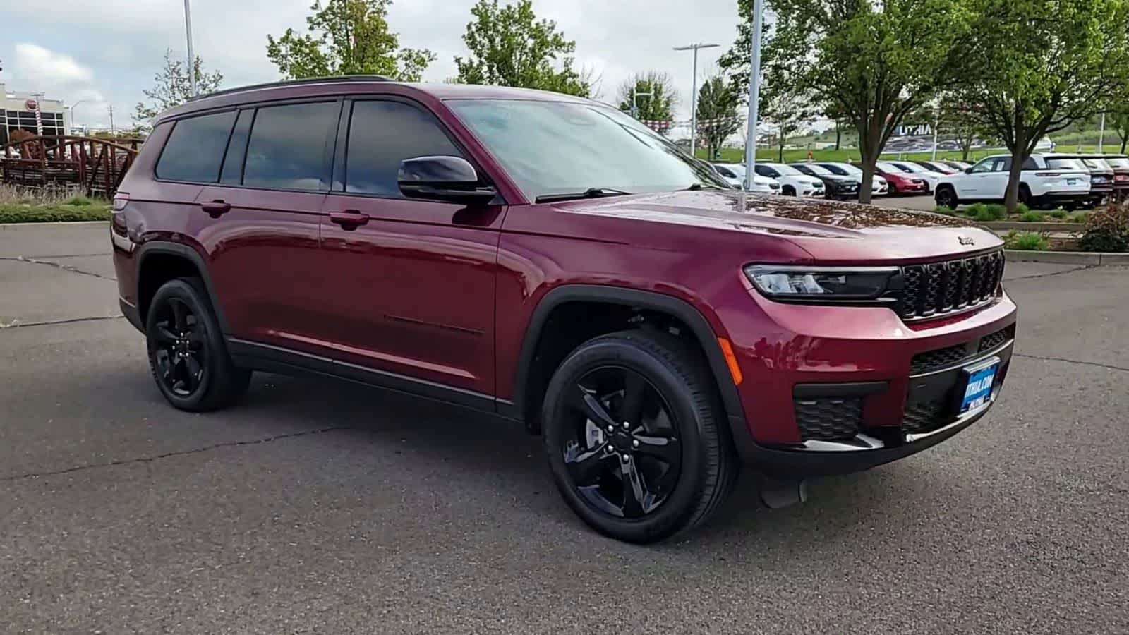Thumbnail: 2023 Jeep Grand Cherokee - 2