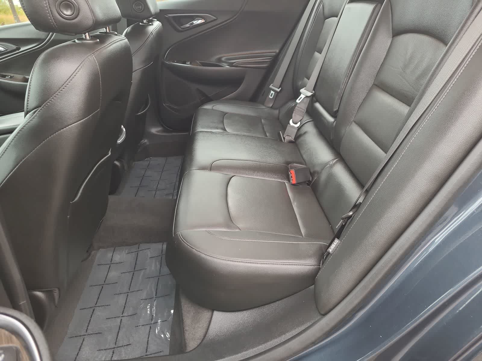 Thumbnail: 2020 Chevrolet Malibu - 21