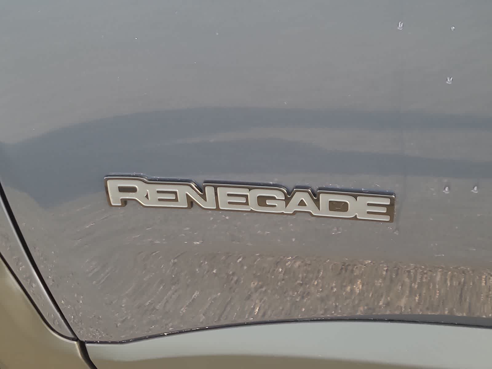 Thumbnail: 2023 Jeep Renegade - 15