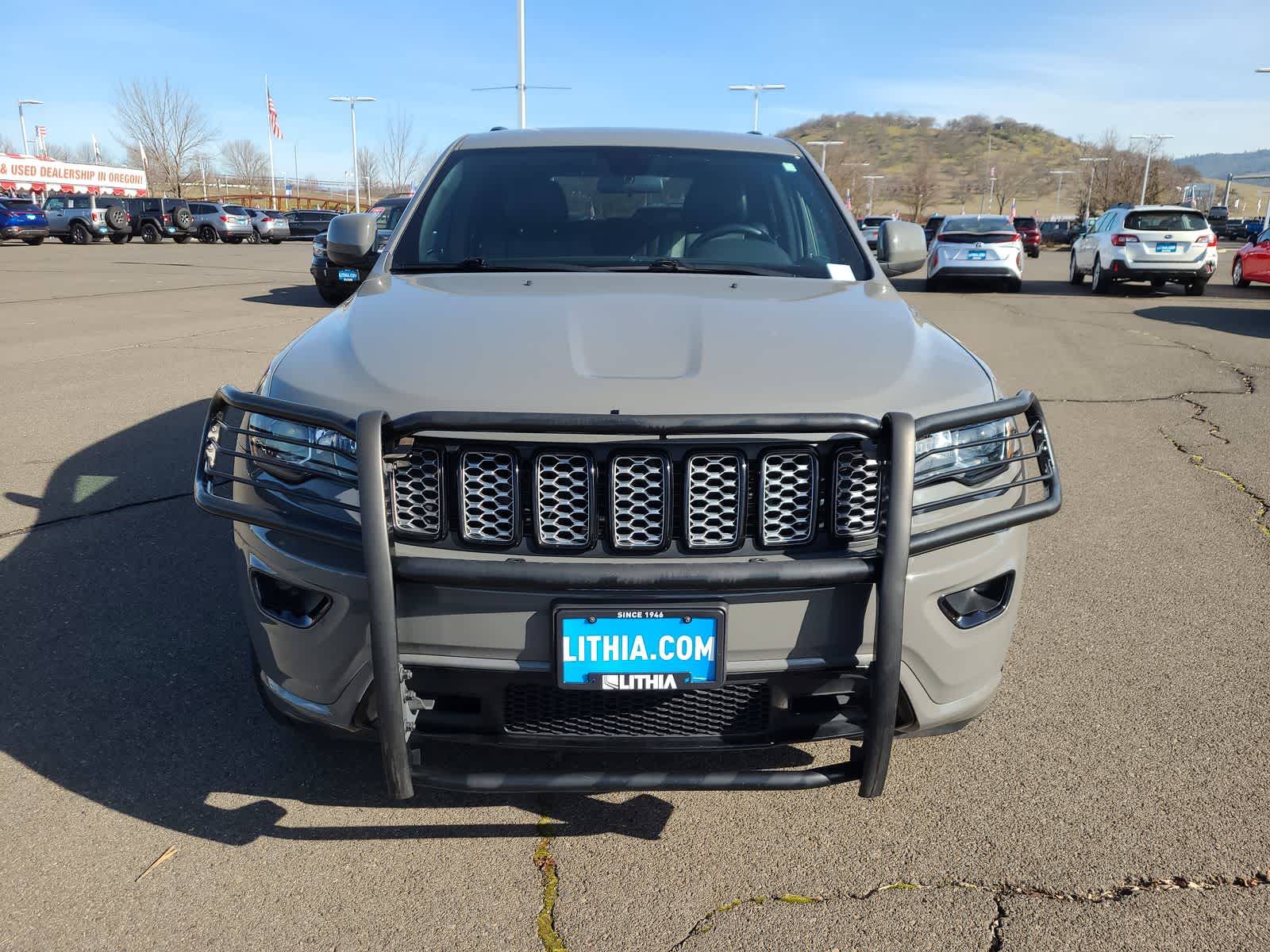 Thumbnail: 2021 Jeep Grand Cherokee - 14