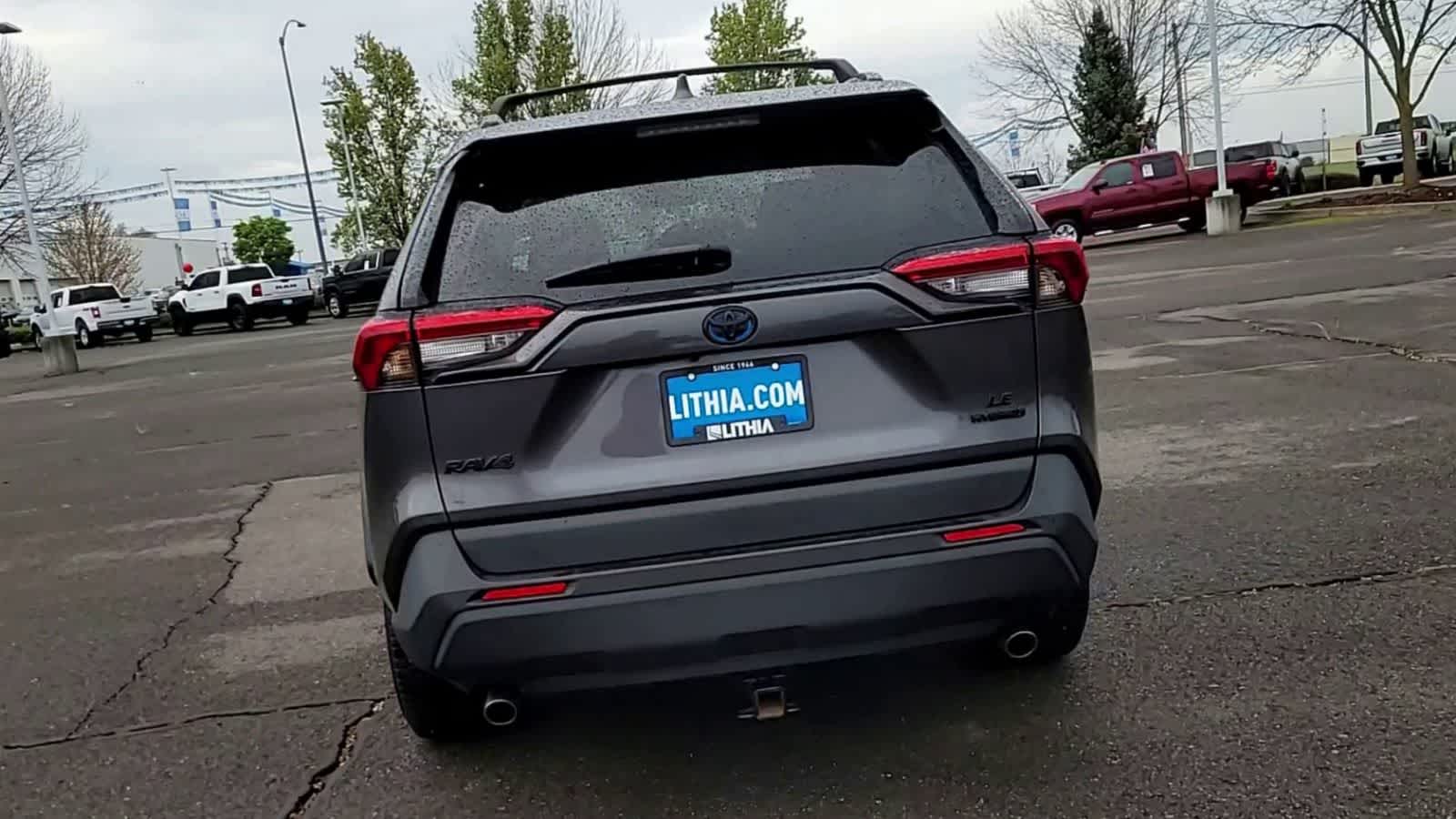 Thumbnail: 2022 Toyota RAV4 - 7