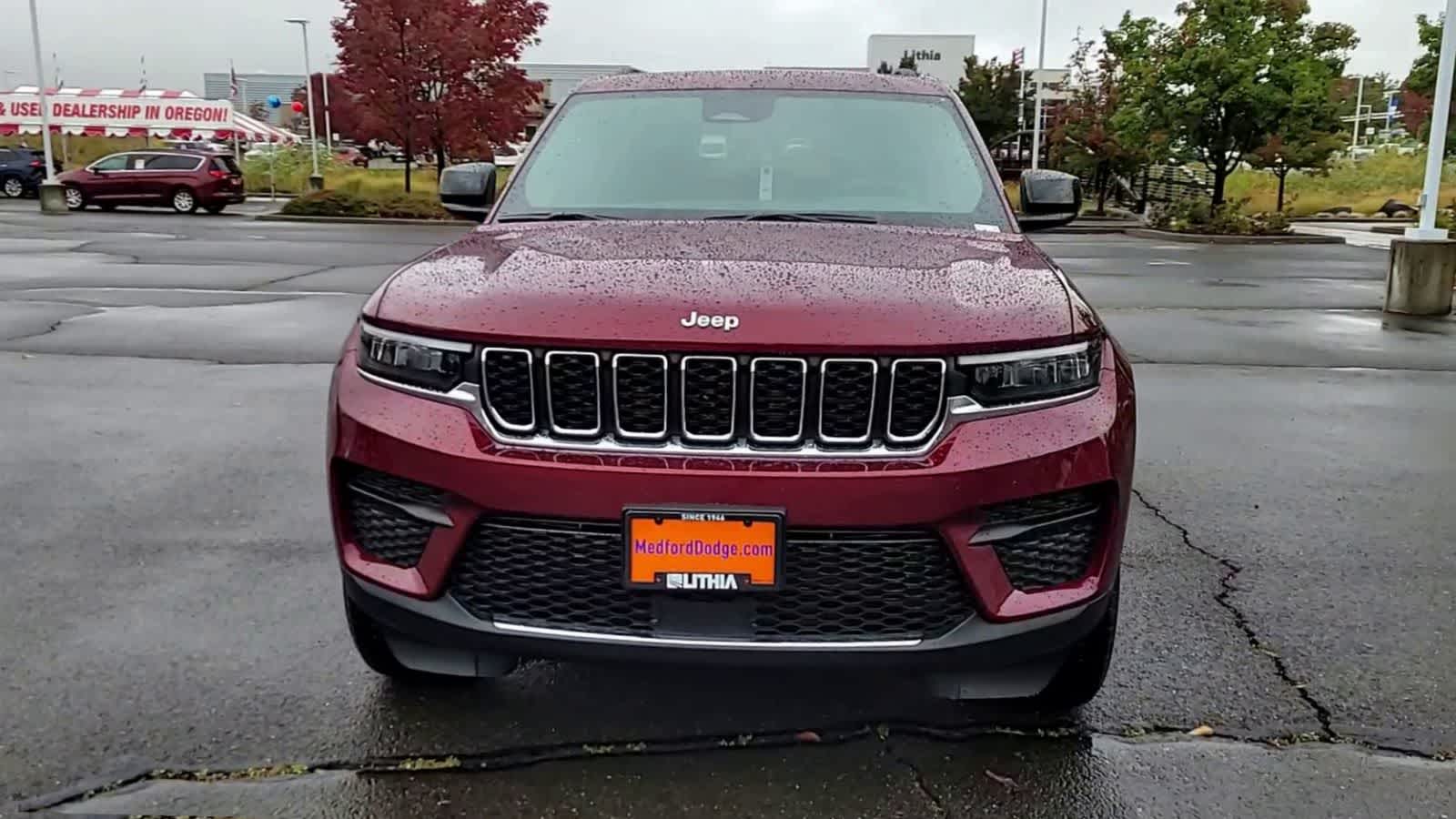 Thumbnail: 2025 Jeep Grand Cherokee - 3