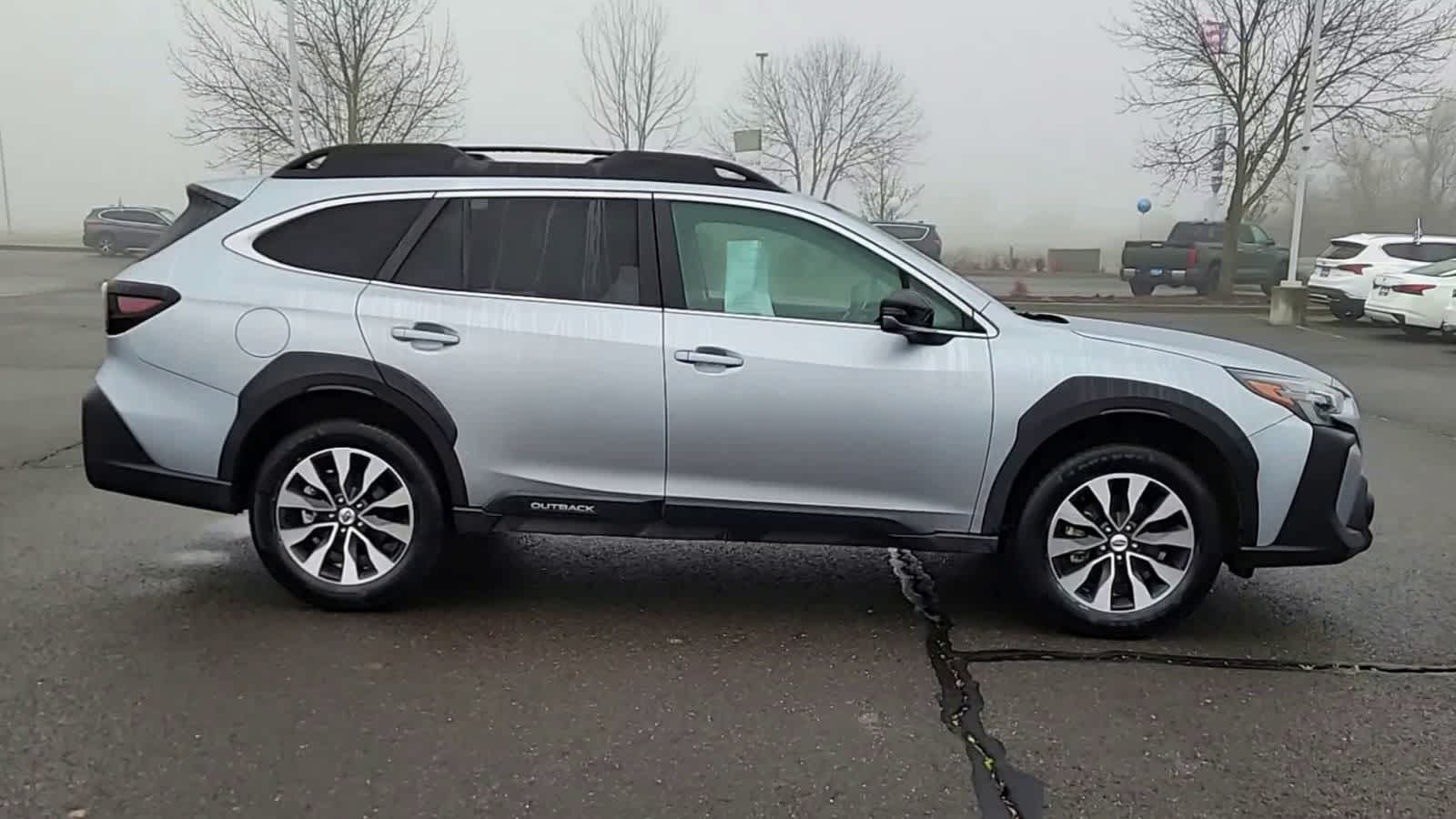 Thumbnail: 2023 Subaru Outback - 9