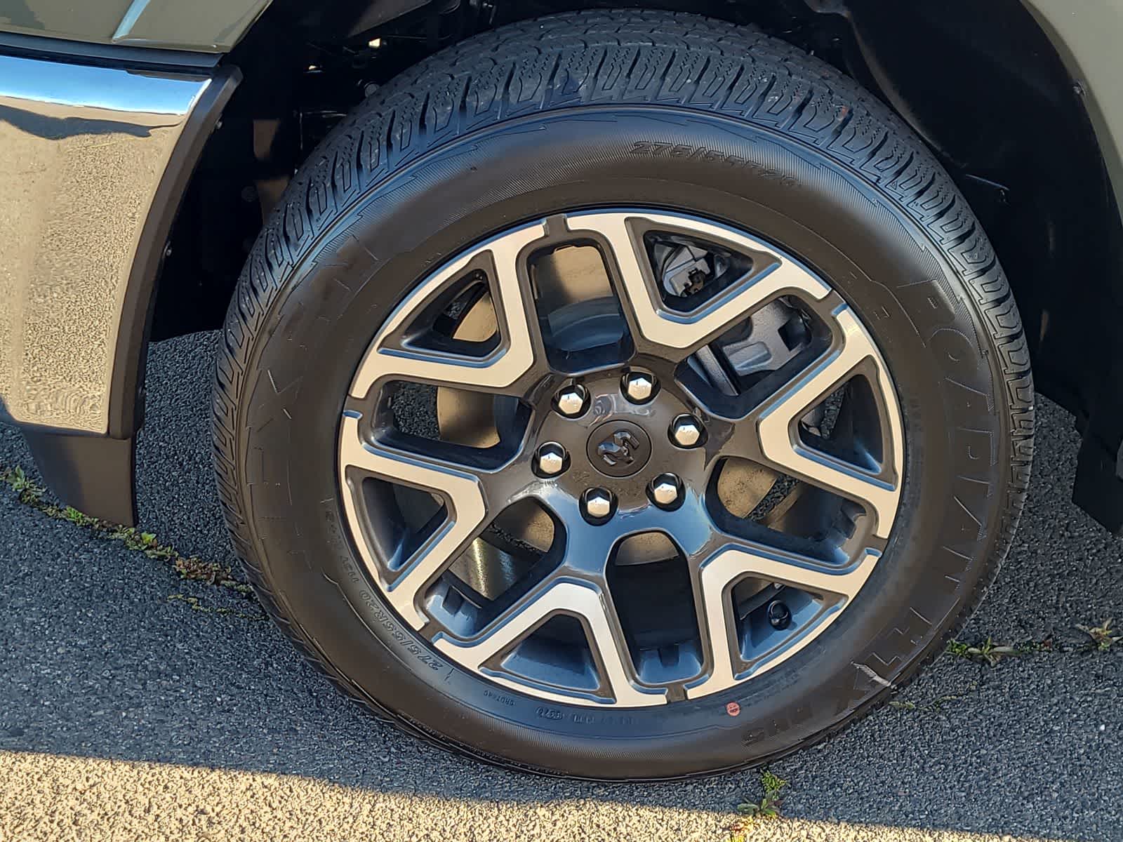 Thumbnail: 2026 RAM 1500 - 16