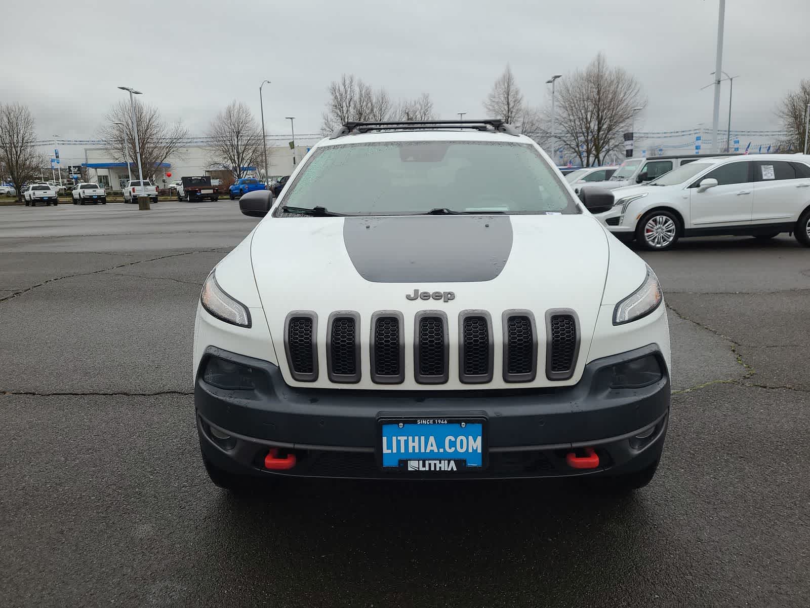 Thumbnail: 2016 Jeep Cherokee - 14