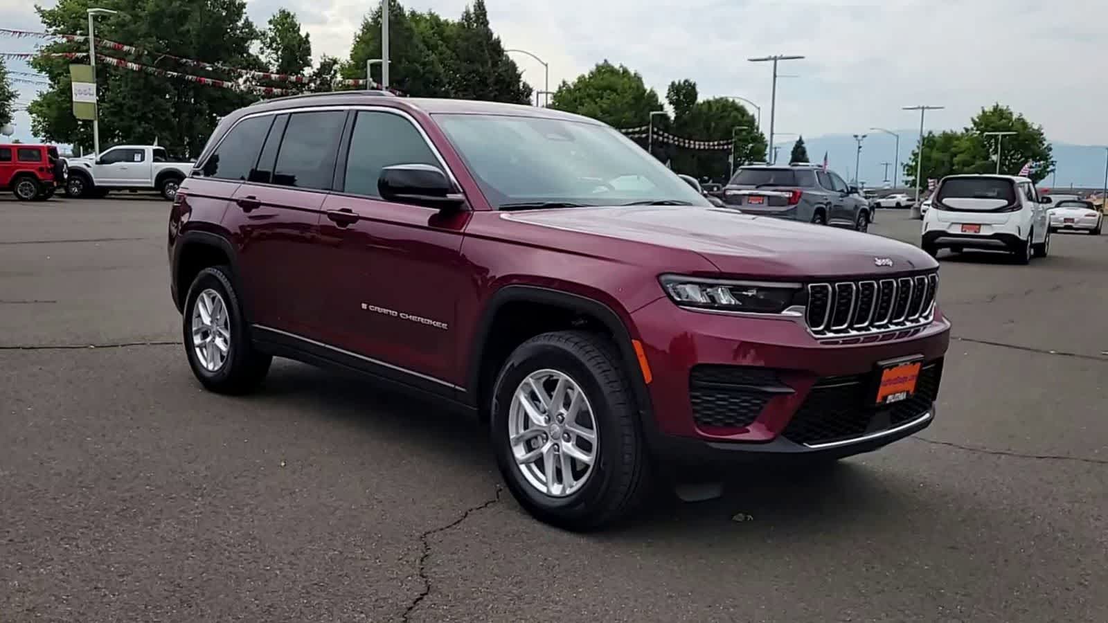 Thumbnail: 2025 Jeep Grand Cherokee - 2