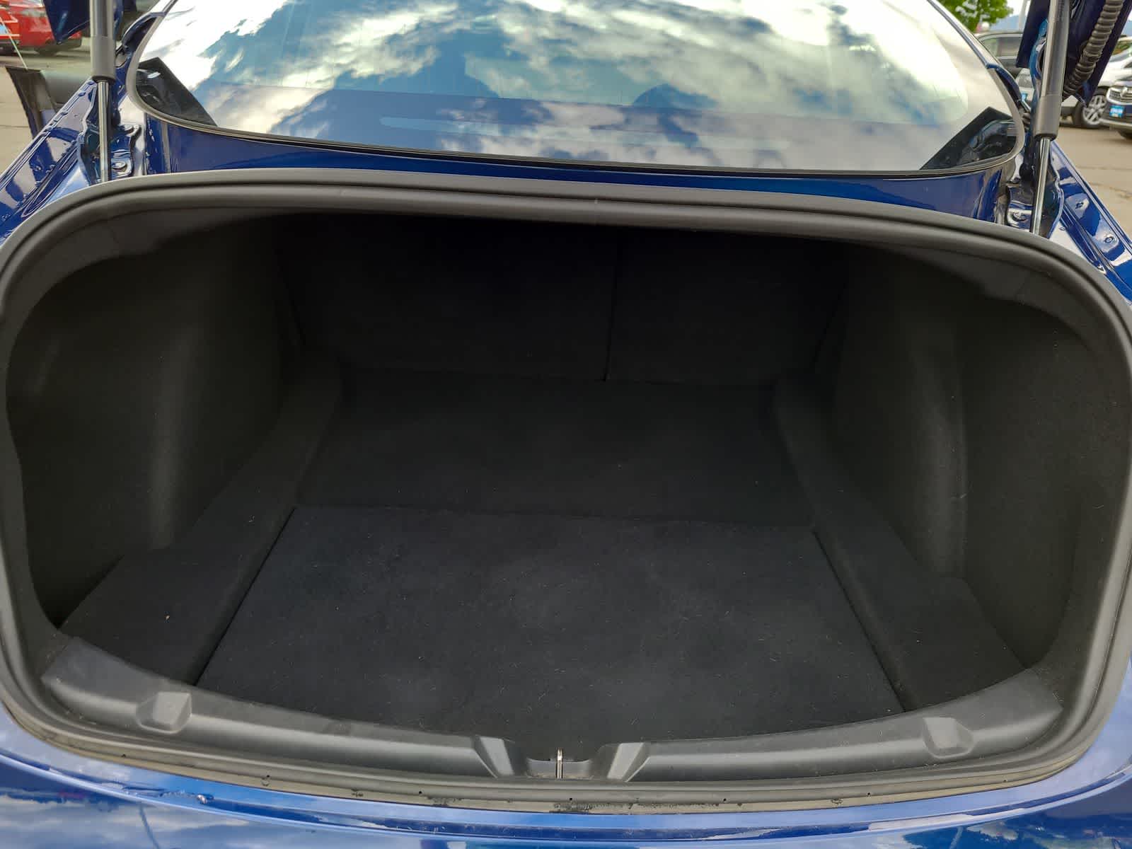2018 Tesla Model 3 Long Range 27