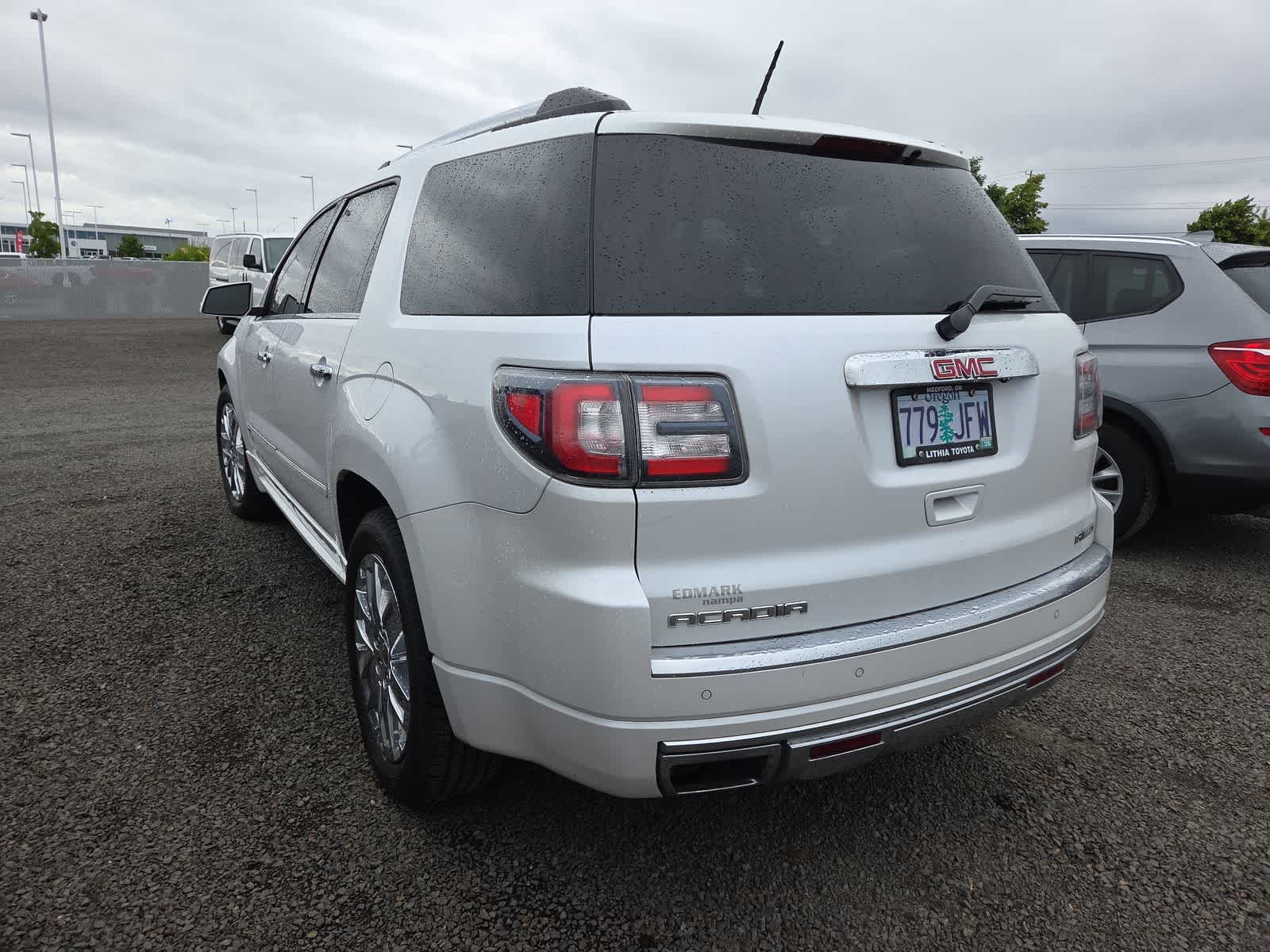 Thumbnail: 2016 GMC Acadia - 3