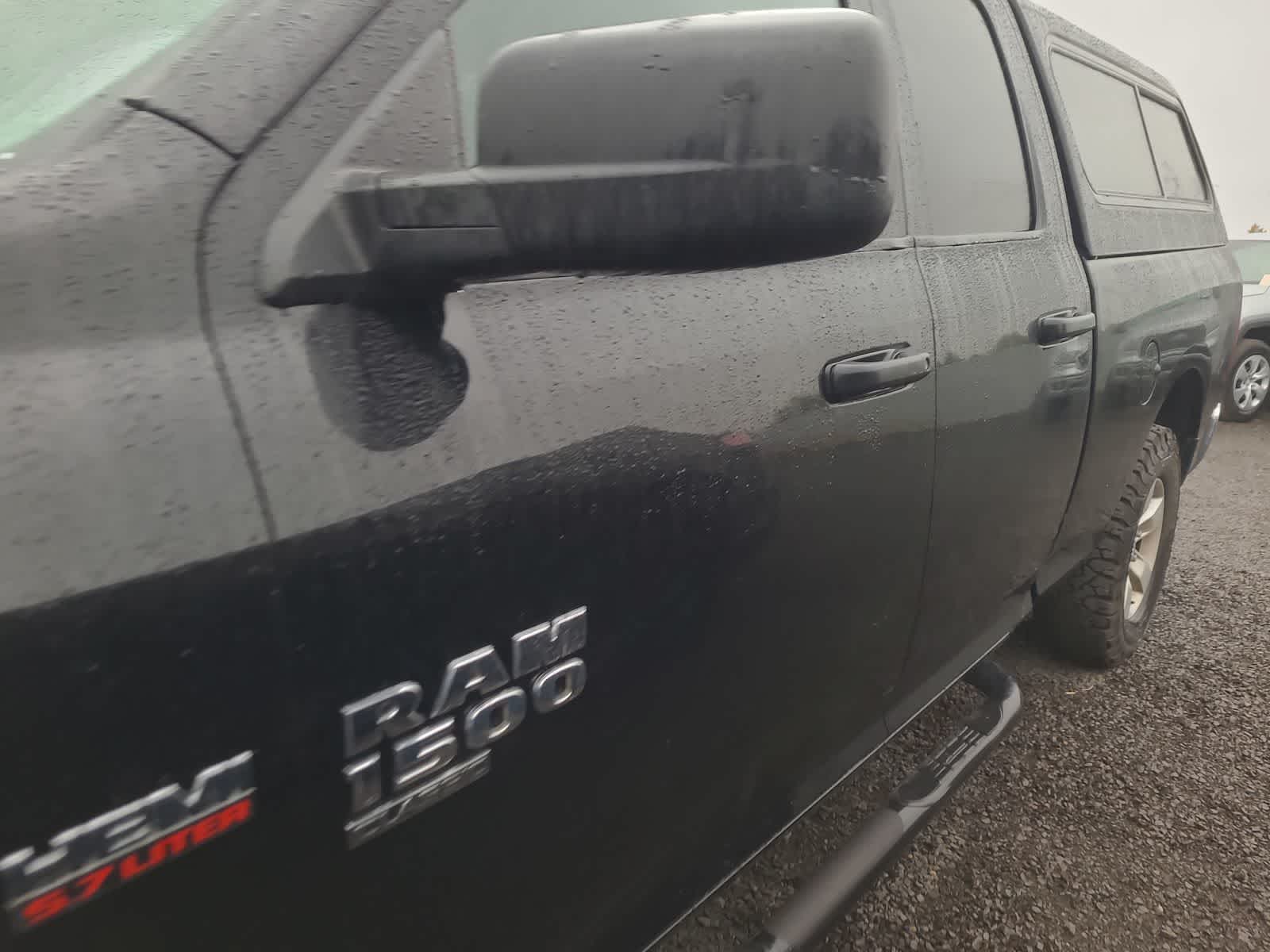 Thumbnail: 2019 RAM 1500 Classic - 2