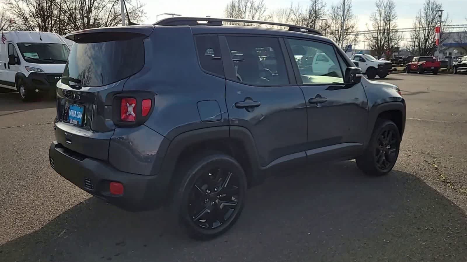 Thumbnail: 2023 Jeep Renegade - 8