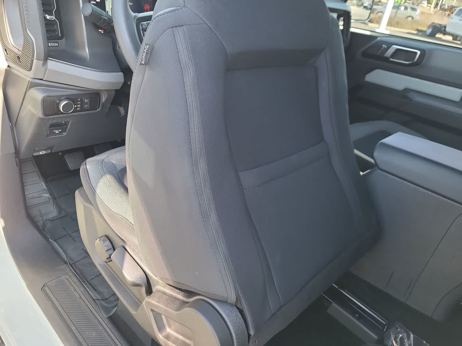 Thumbnail: 2023 Ford Bronco - 20