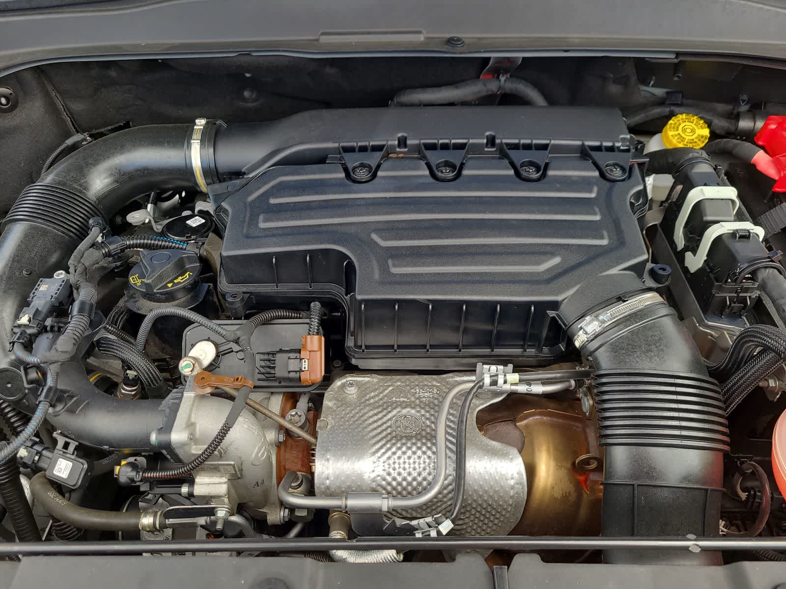 Thumbnail: 2023 Jeep Renegade - 17