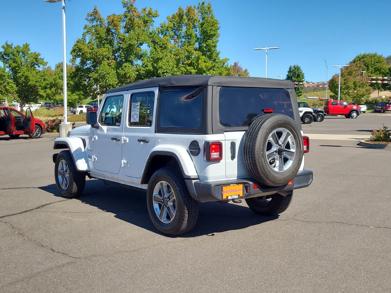 Thumbnail: 2023 Jeep Wrangler - 12