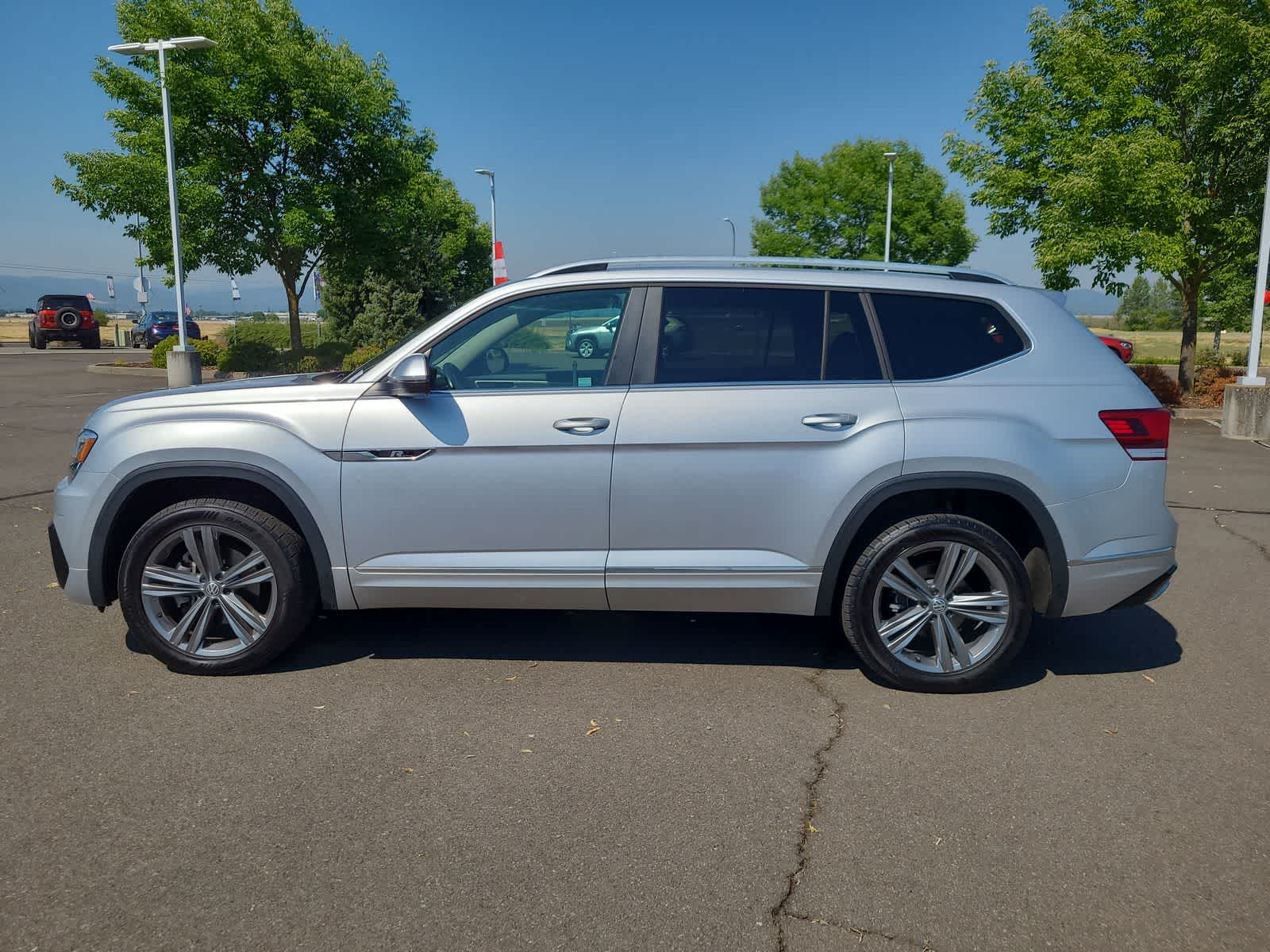 Thumbnail: 2018 Volkswagen Atlas - 11