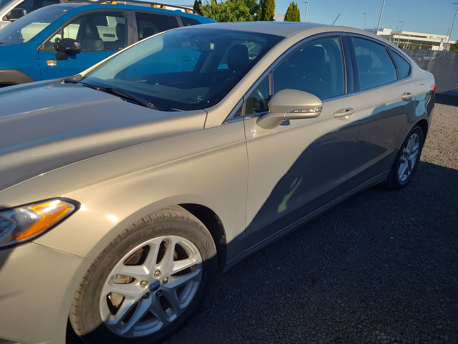 Thumbnail: 2015 Ford Fusion - 2