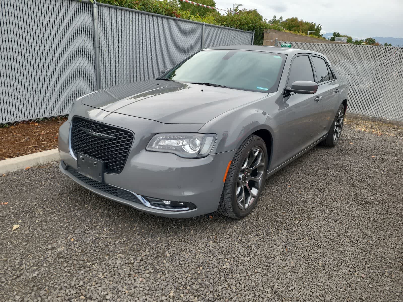 Thumbnail: 2018 Chrysler 300 - 1