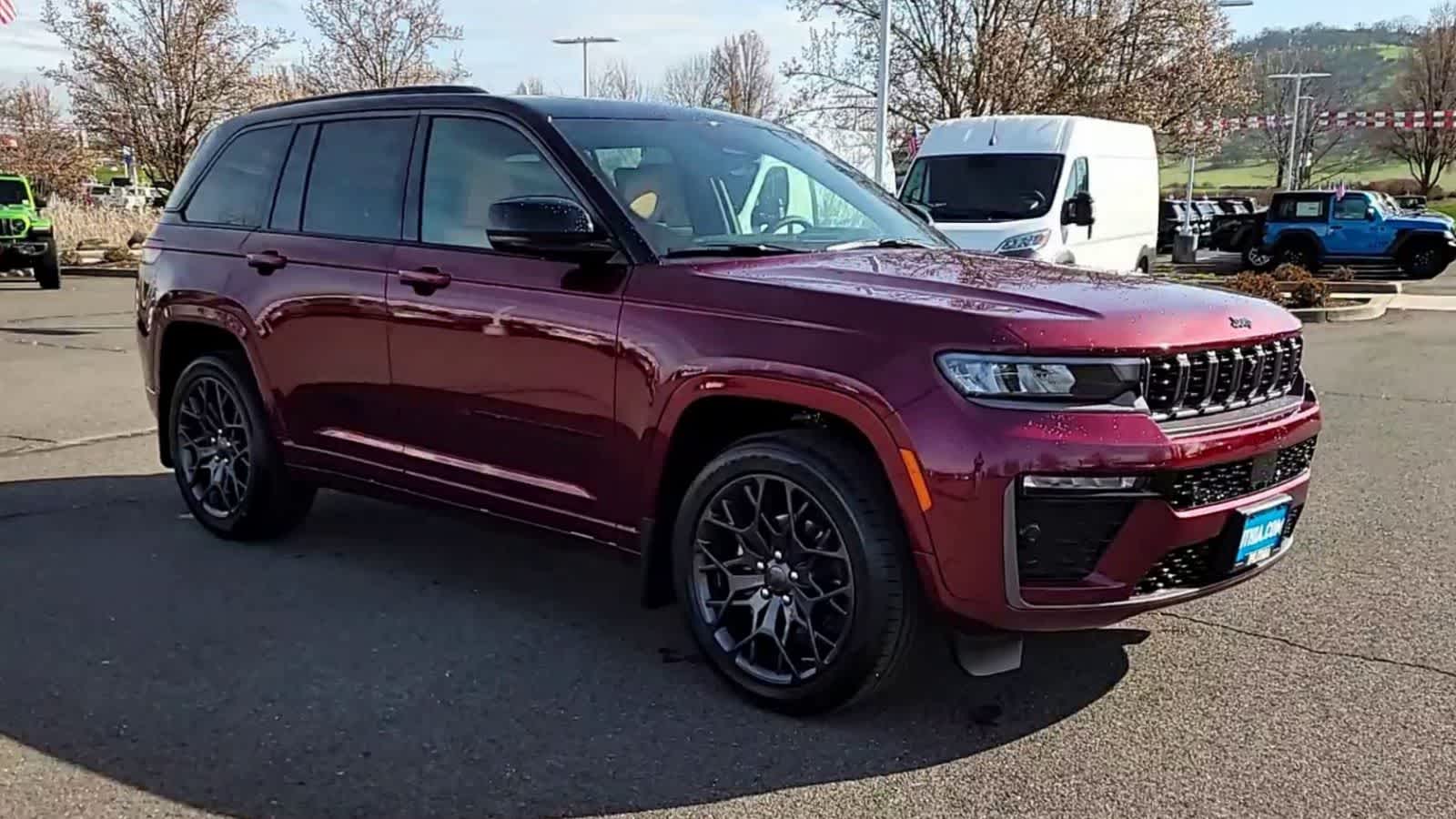 Thumbnail: 2026 Jeep Grand Cherokee - 2