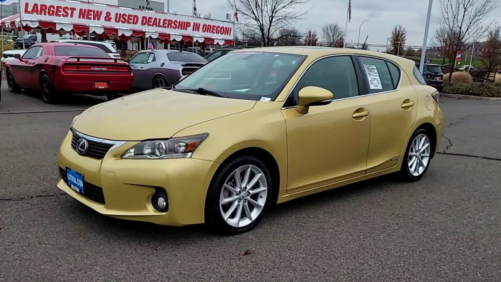 Thumbnail: 2011 Lexus CT - 4