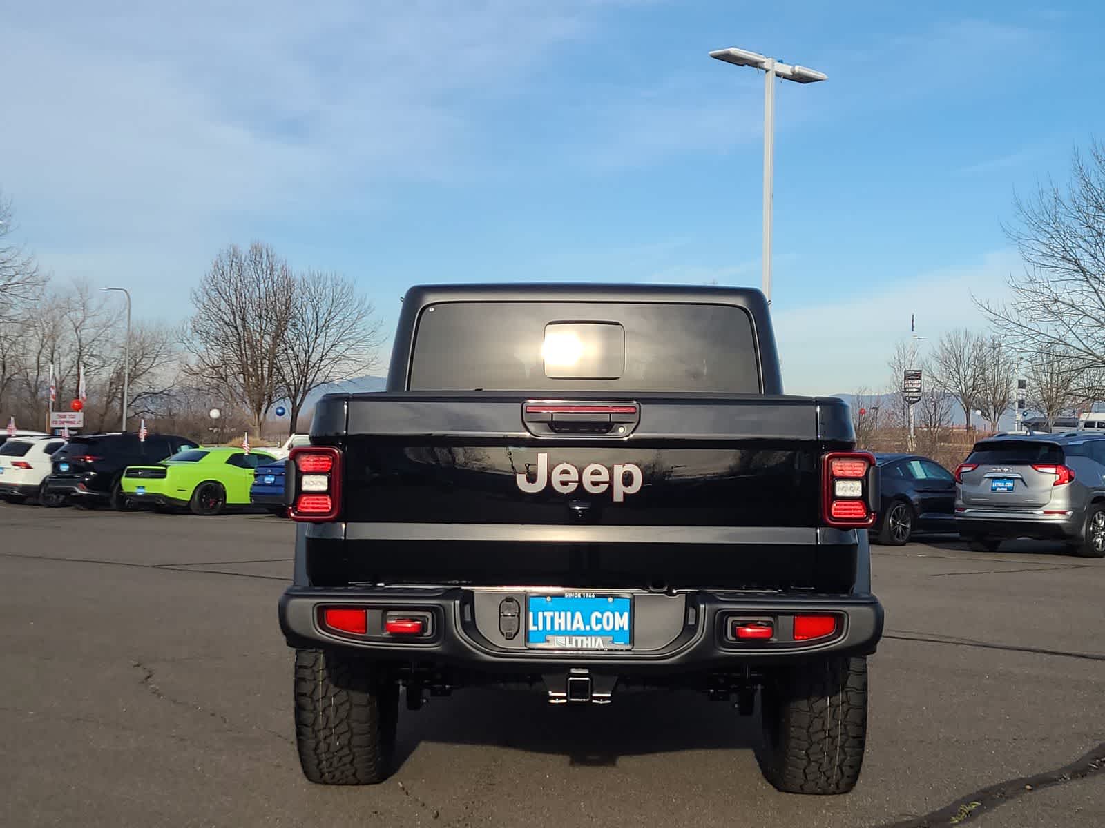 Thumbnail: 2026 Jeep Gladiator - 13