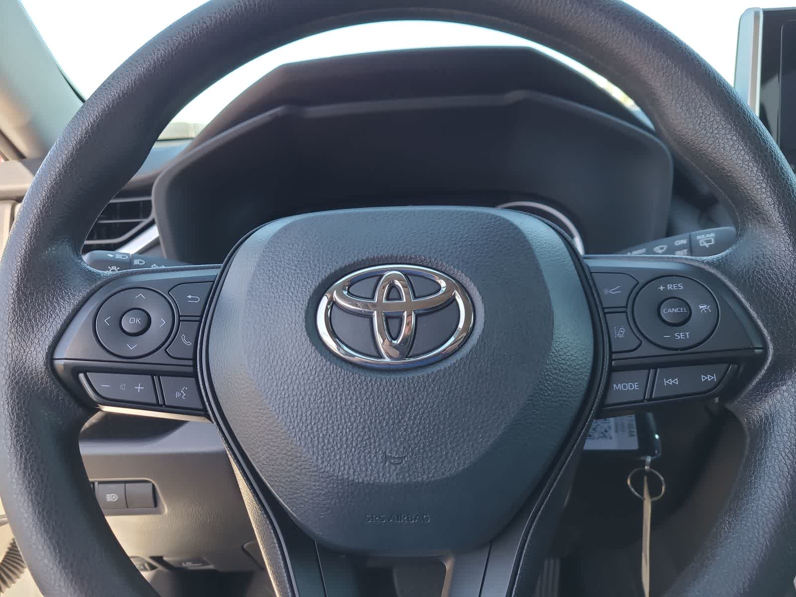 Thumbnail: 2025 Toyota RAV4 - 23
