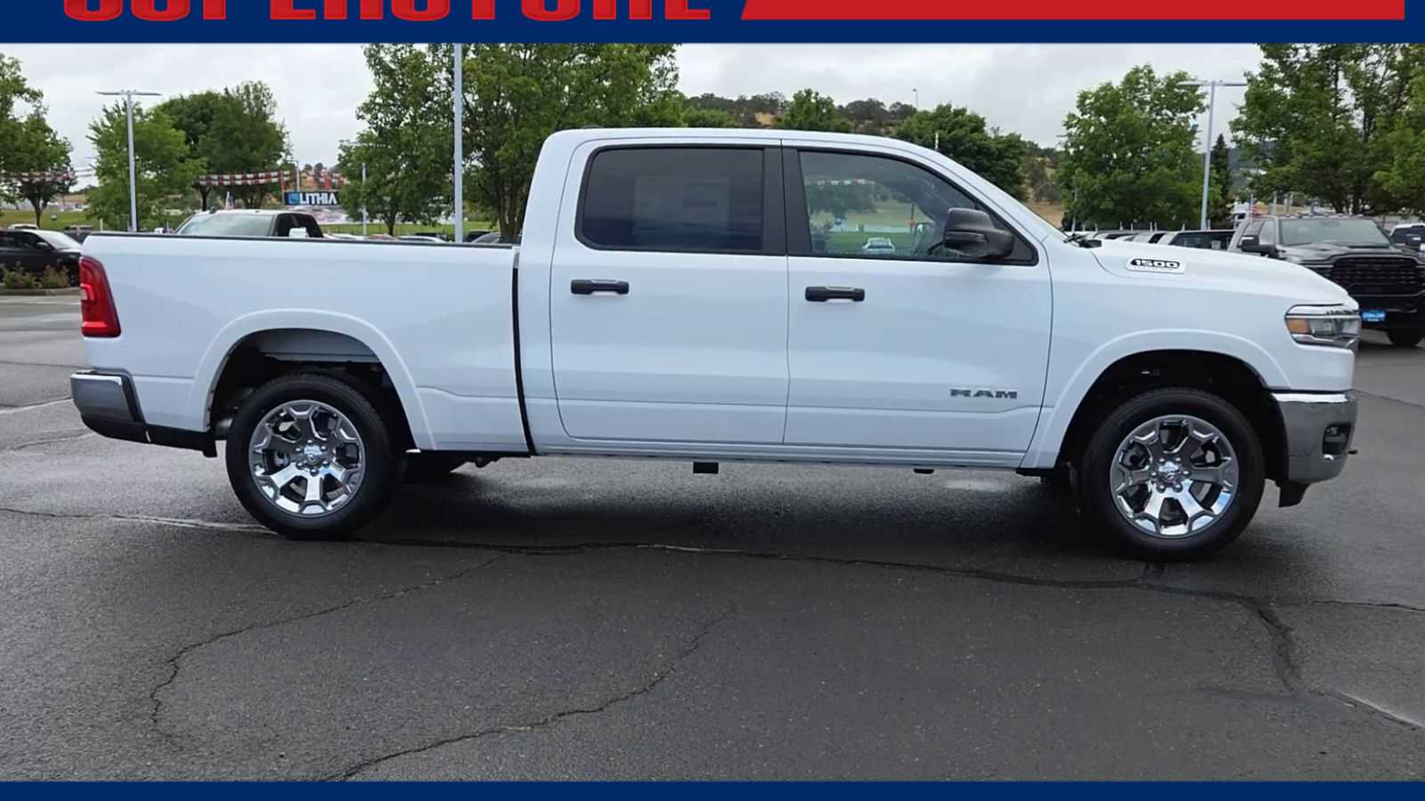 Thumbnail: 2026 RAM 1500 - 9