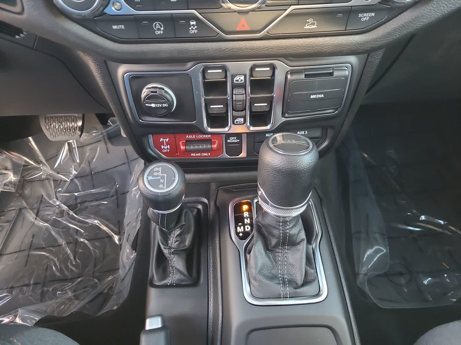 Thumbnail: 2026 Jeep Gladiator - 25