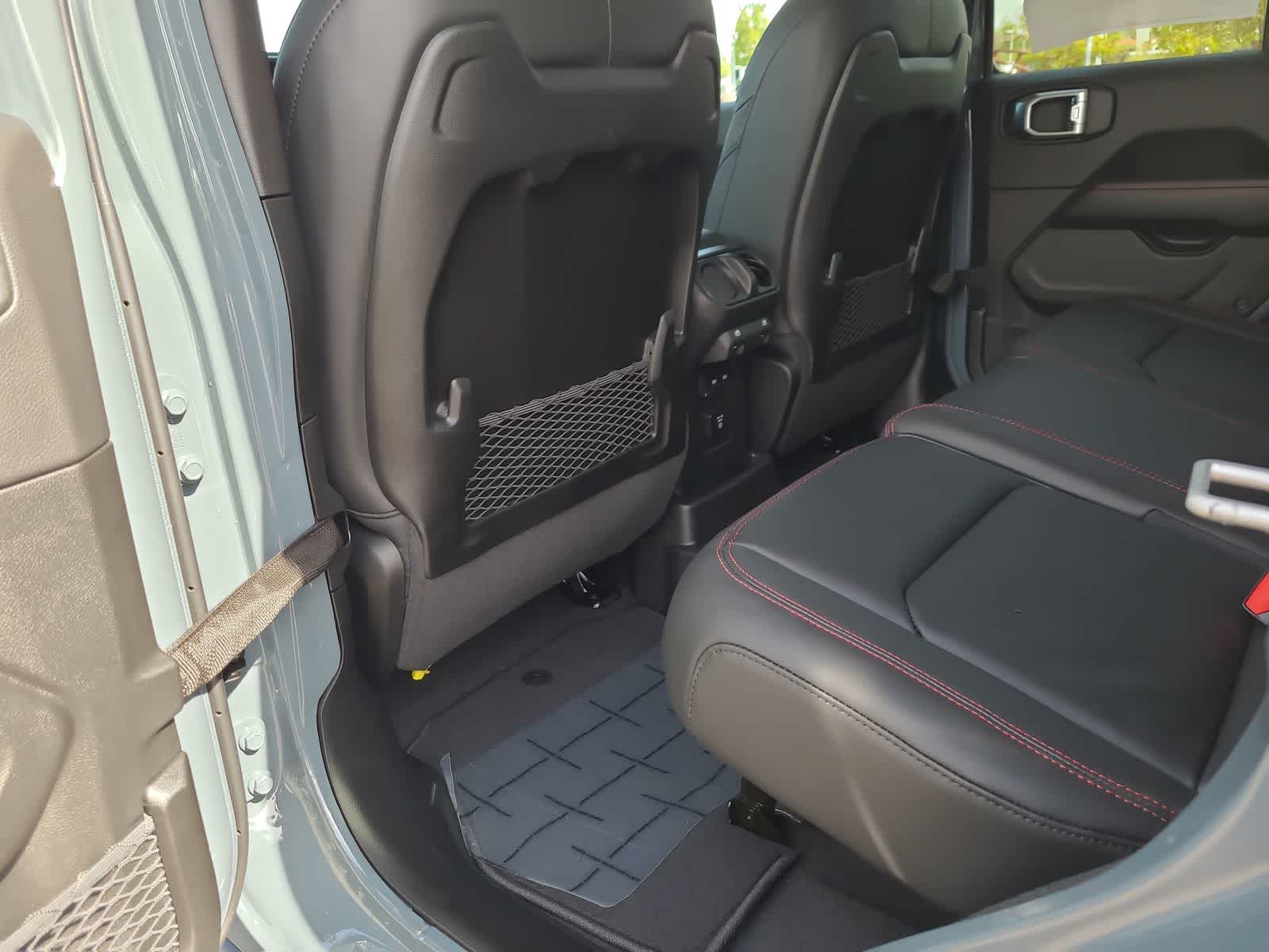 Thumbnail: 2026 Jeep Wrangler - 20