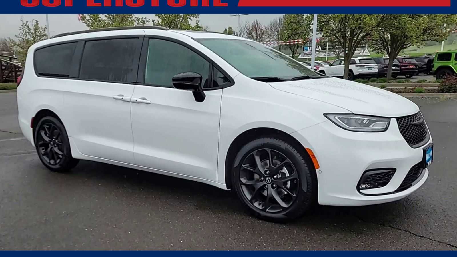 Thumbnail: 2026 Chrysler Pacifica - 2