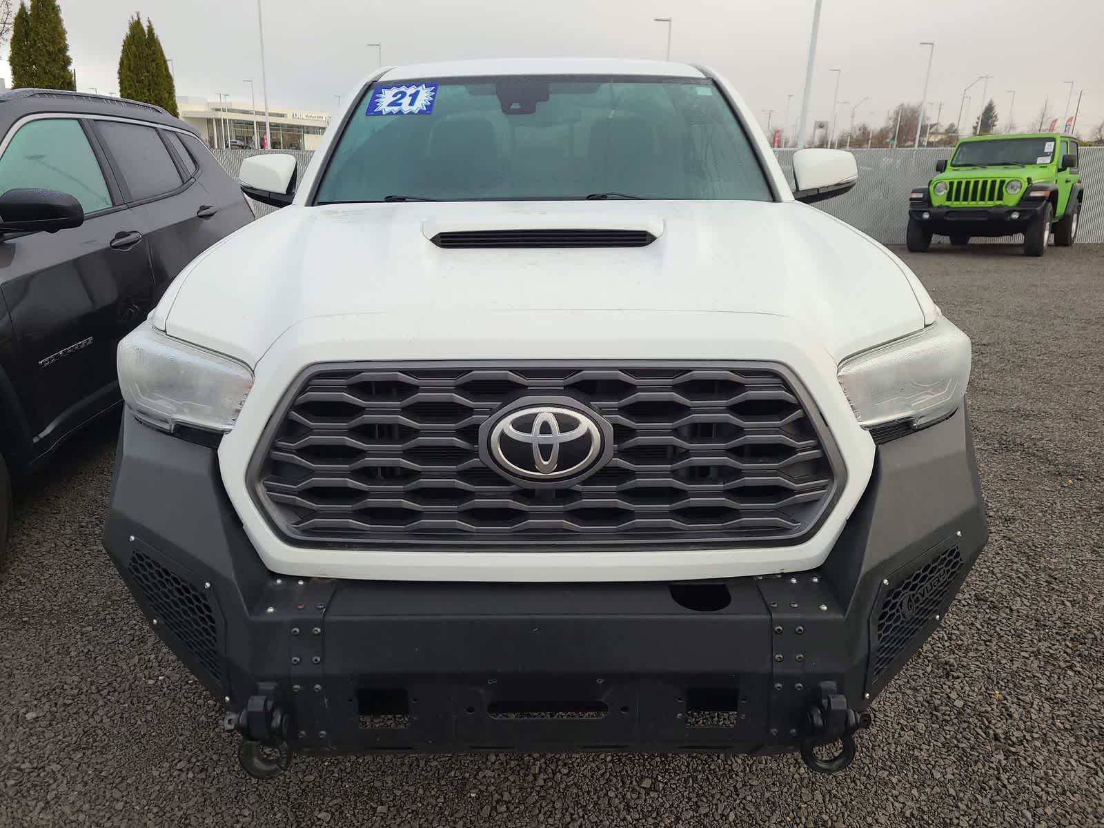 Thumbnail: 2021 Toyota Tacoma - 13