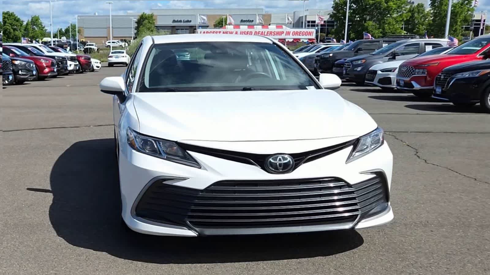 Thumbnail: 2023 Toyota Camry - 3