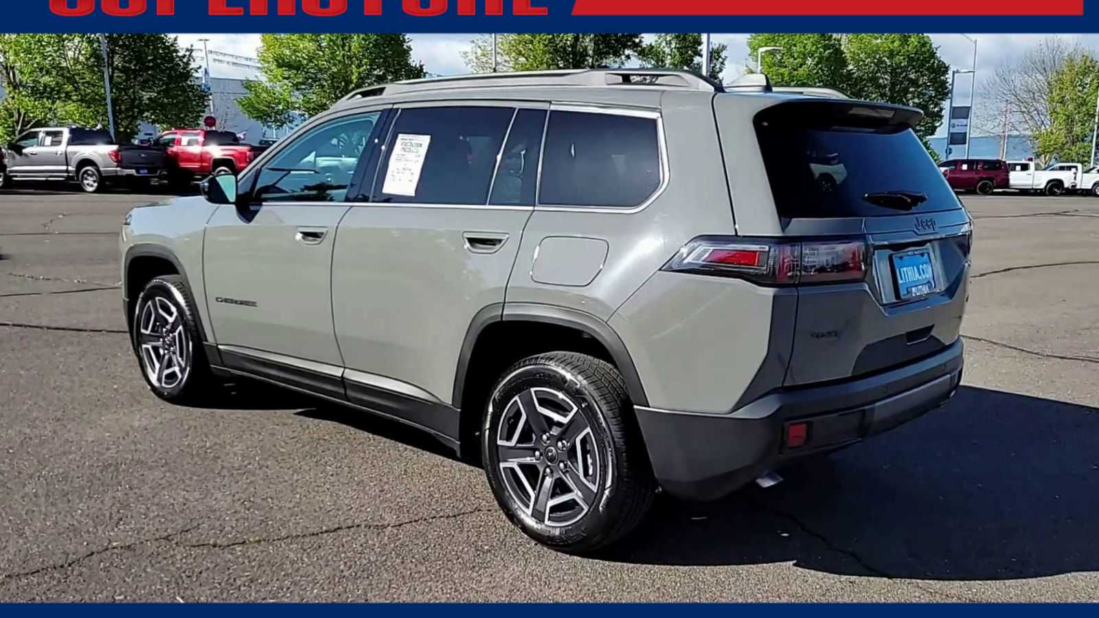 Thumbnail: 2026 Jeep Cherokee - 6