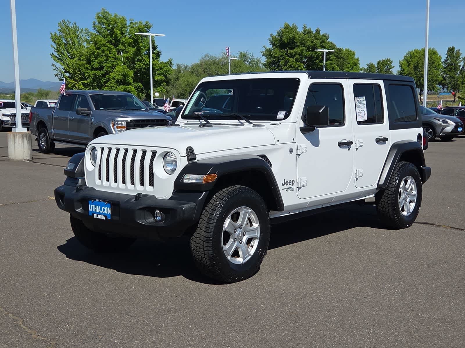 2020 Jeep Wrangler Sport S's photo