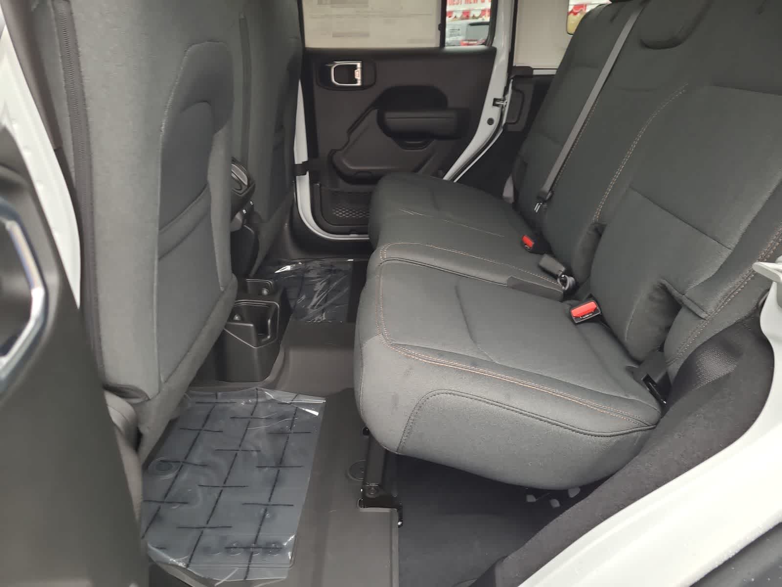 Thumbnail: 2026 Jeep Wrangler - 21