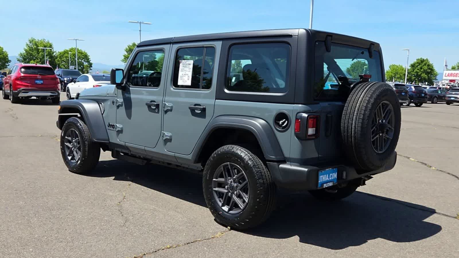 Thumbnail: 2026 Jeep Wrangler - 6