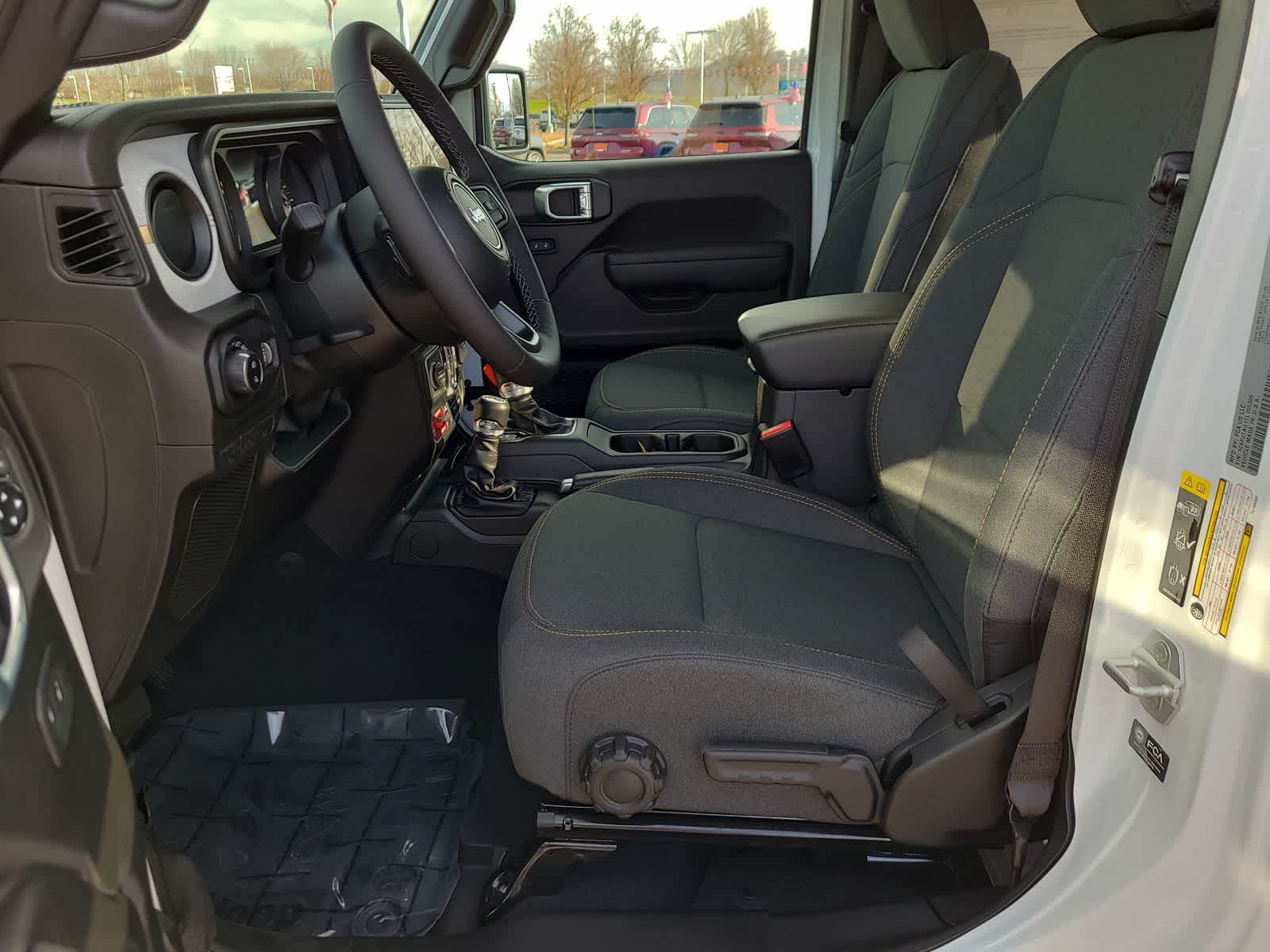 Thumbnail: 2026 Jeep Gladiator - 19