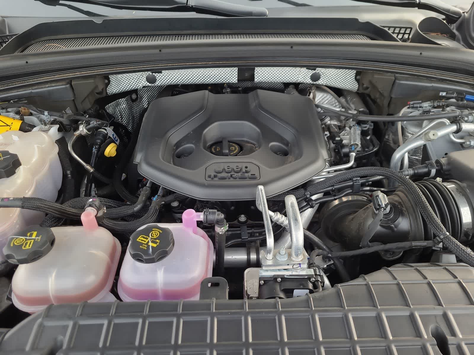 Thumbnail: 2023 Jeep Grand Cherokee - 17