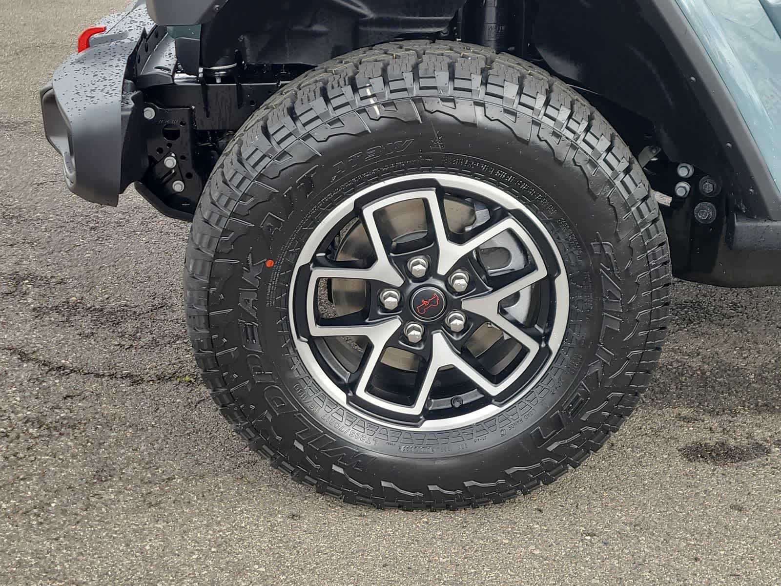 Thumbnail: 2026 Jeep Gladiator - 16