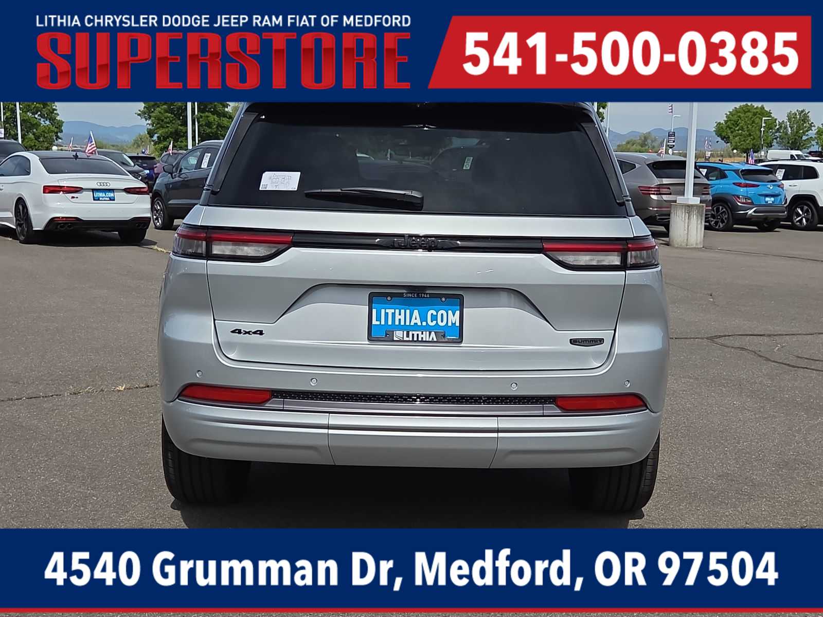Thumbnail: 2026 Jeep Grand Cherokee - 13