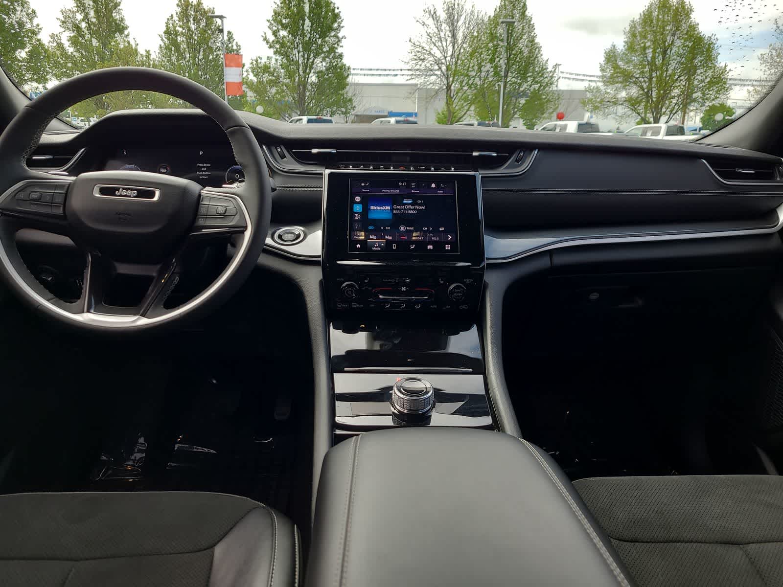 Thumbnail: 2023 Jeep Grand Cherokee - 18