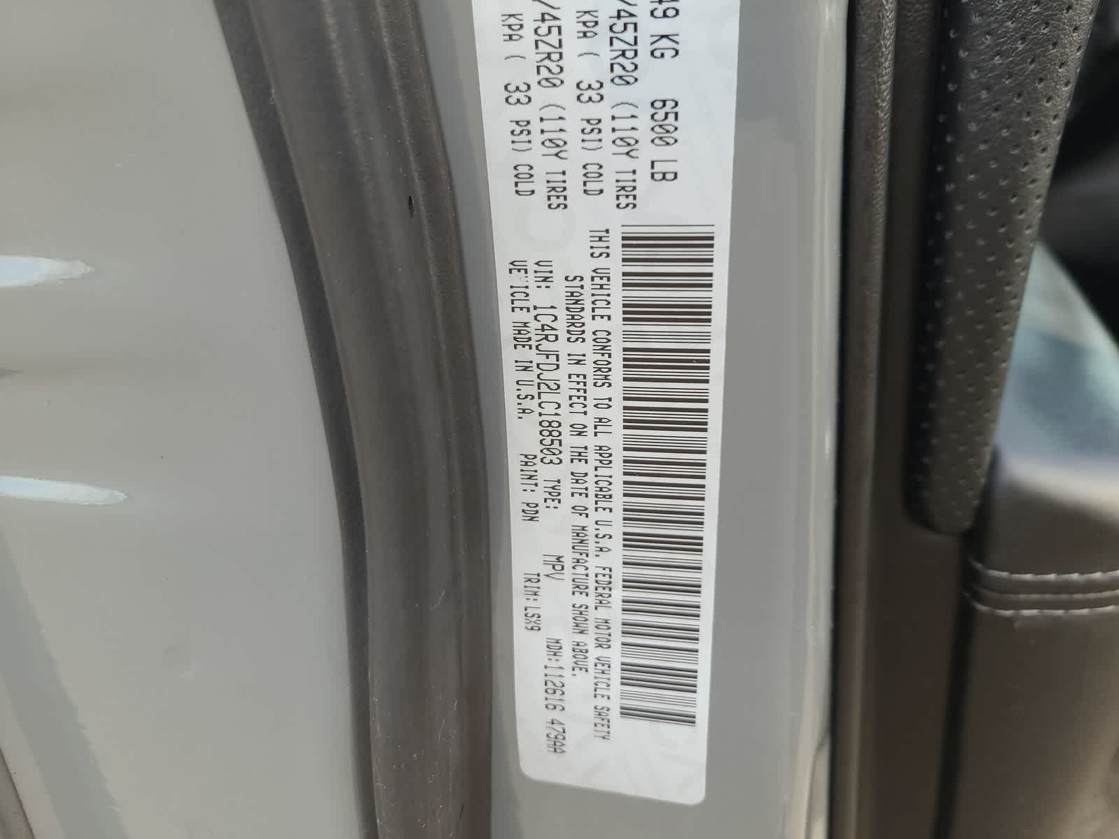 Thumbnail: 2020 Jeep Grand Cherokee - 29