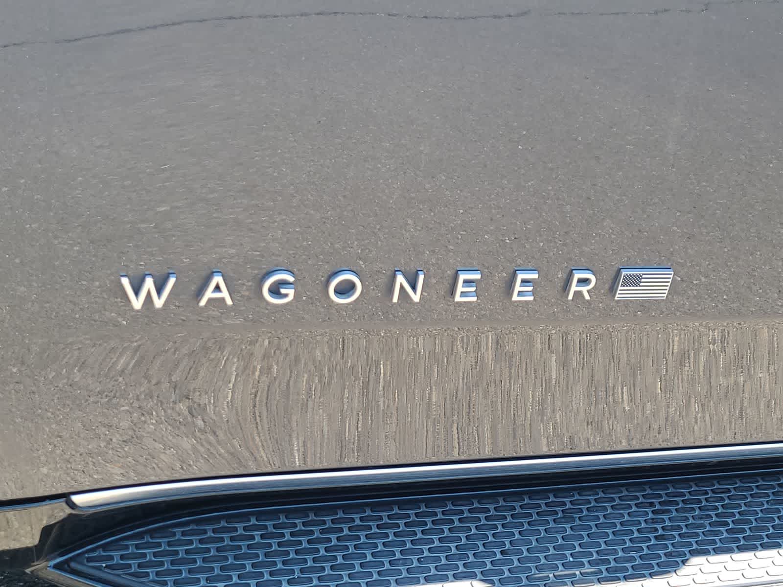 Thumbnail: 2022 Jeep Wagoneer - 15