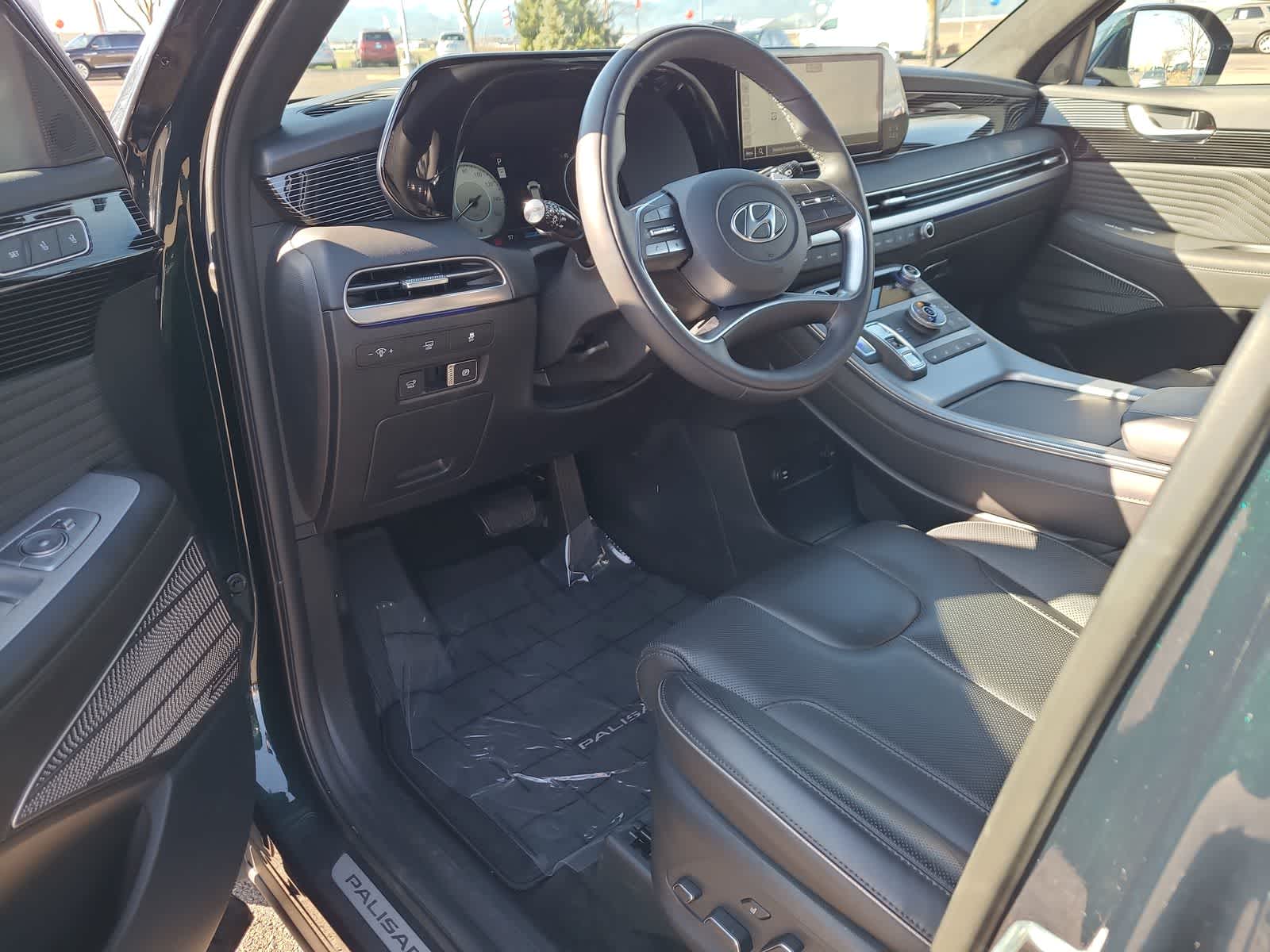 Thumbnail: 2025 Hyundai Palisade - 10