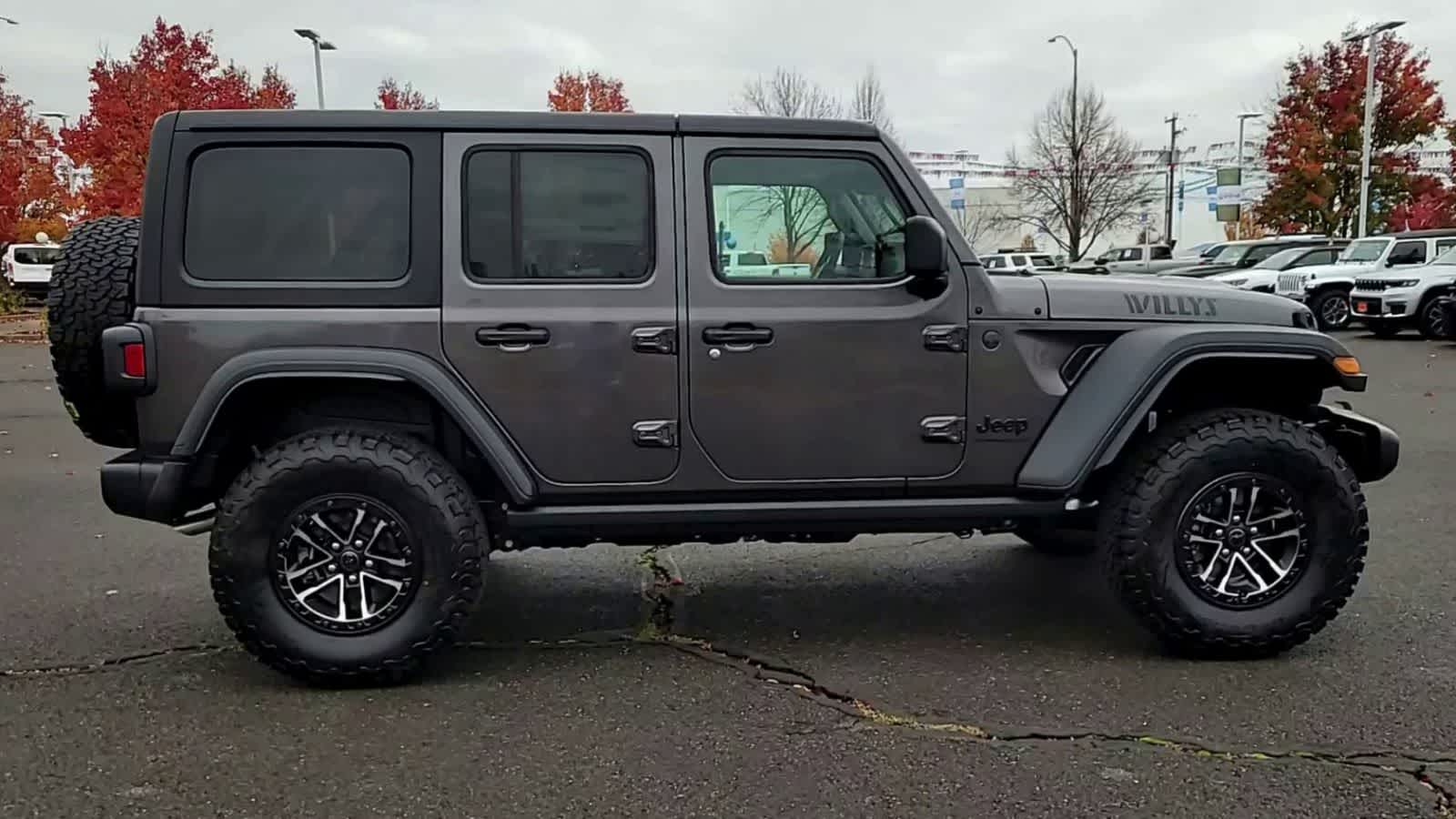 Thumbnail: 2026 Jeep Wrangler - 9